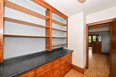 1803 N Arlington Pl #1805, Milwaukee, WI 53202 - Photo 19