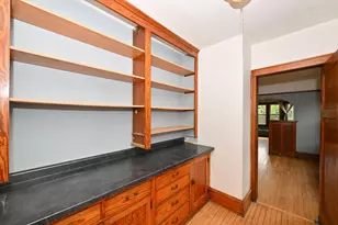 1803 N Arlington Pl, Milwaukee, WI 53202 - Photo 19
