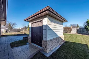 8109 64th Ave, Kenosha, WI 53142 - Photo 41