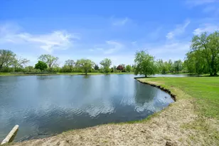 301 Park Hill Dr, Pewaukee, WI 53072 - Photo 21