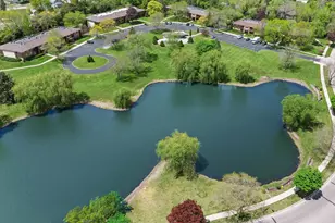 301 Park Hill Dr, Pewaukee, WI 53072 - Photo 23