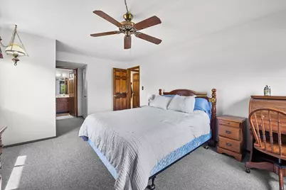 301  Park Hill Dr #A, Pewaukee, WI 53072 - Photo 15