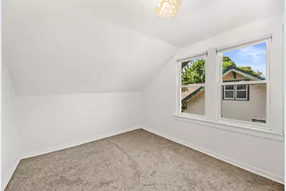 8138  Gridley Ave, Wauwatosa, WI 53213 - Photo 25
