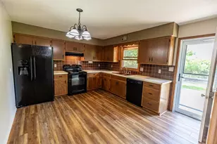 2318 N 35th St, Sheboygan, WI 53083 - Photo 5