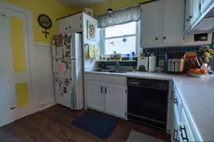 1944 S 72nd St, West Allis, WI 53219 - Photo 15