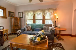 1944 S 72nd St, West Allis, WI 53219 - Photo 7