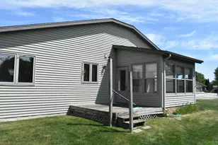 1424 Dutch Ct, Oostburg, WI 53070 - Photo 3