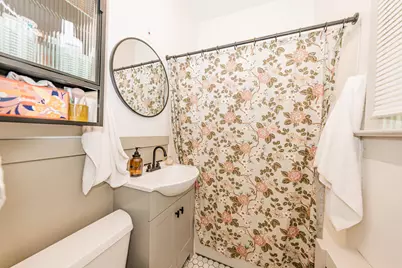 642 W Pierce St, Milwaukee, WI 53204 - Photo 15