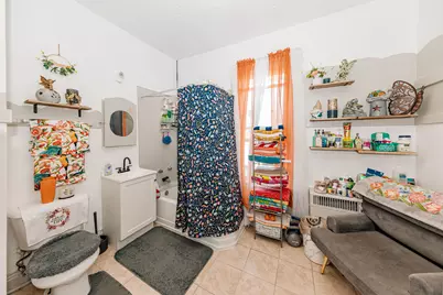 642 W Pierce St, Milwaukee, WI 53204 - Photo 25