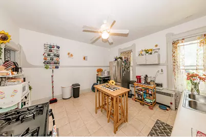 642 W Pierce St, Milwaukee, WI 53204 - Photo 23