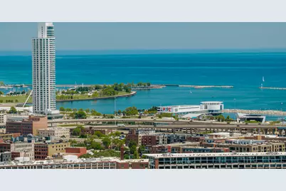 642 W Pierce St, Milwaukee, WI 53204 - Photo 43