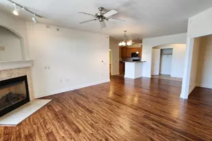 173 N Lapham St, Oconomowoc, WI 53066 - Photo 7
