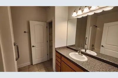 173 N Lapham St #104, Oconomowoc, WI 53066 - Photo 15