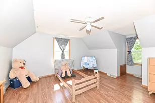960 E Oakwood Rd, Oak Creek, WI 53154 - Photo 25