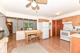 960 E Oakwood Rd, Oak Creek, WI 53154 - Photo 11