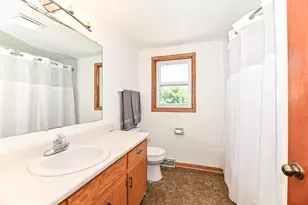 960 E Oakwood Rd, Oak Creek, WI 53154 - Photo 27