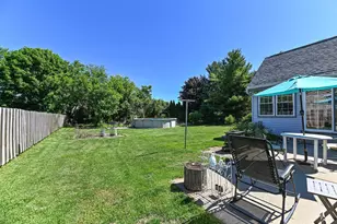 960 E Oakwood Rd, Oak Creek, WI 53154 - Photo 31