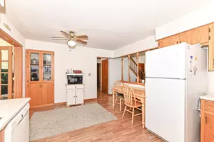 960 E Oakwood Rd, Oak Creek, WI 53154 - Photo 13