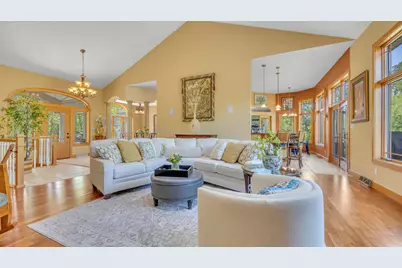 2720  Monarch Cir, Sheboygan, WI 53083 - Photo 15