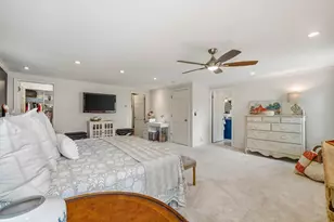 9431 W Hawthorne Rd, Mequon, WI 53097 - Photo 23