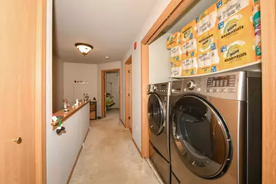 6168 S Creekside Dr #8, Cudahy, WI 53110 - Photo 21