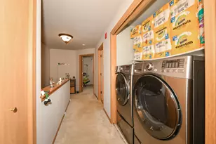 6168 S Creekside Dr, Cudahy, WI 53110 - Photo 21