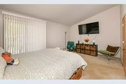 6168 S Creekside Dr #8, Cudahy, WI 53110 - Photo 23