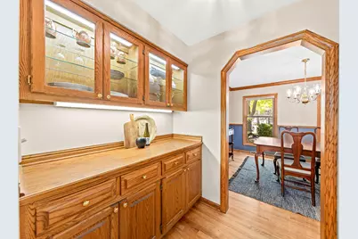 W275N2650  Chicory Ln, Pewaukee, WI 53072 - Photo 7