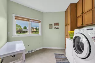 145 St James Cir, Racine, WI 53182 - Photo 23
