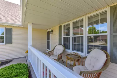 N65W15321  Blue Heron Dr, Menomonee Falls, WI 53051 - Photo 31