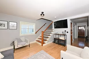 458 W Chestnut St, Port Washington, WI 53074 - Photo 5