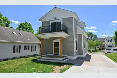 458 W Chestnut St, Port Washington, WI 53074 - Photo 25