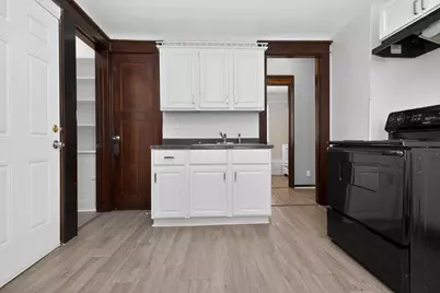 2955 N Holton St #2957, Milwaukee, WI 53212 - Photo 9