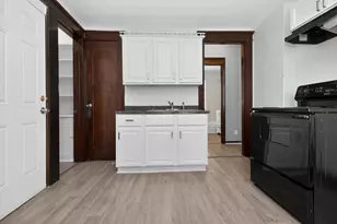 2955 N Holton St, Milwaukee, WI 53212 - Photo 9