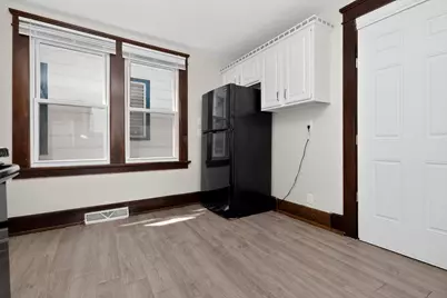 2955 N Holton St #2957, Milwaukee, WI 53212 - Photo 7
