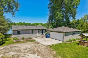 7223 S Wallace Lake Dr, Trenton, WI 53090 - Photo 5