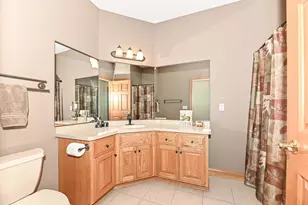 30927 Lawn Dr, Racine, WI 53185 - Photo 23