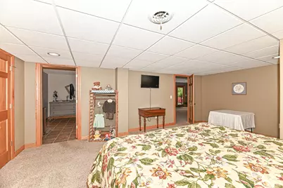 30927  Lawn Dr, Racine, WI 53185 - Photo 35