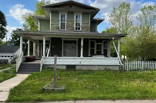 711 E Walworth Ave, Delavan, WI 53115 - Photo 1