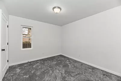 3625 E Somers Ave, Cudahy, WI 53110 - Photo 11