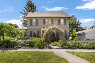 509 E Maple St, Horicon, WI 53032 - Photo 1