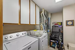 273 Oconomowoc Pkwy, Oconomowoc, WI 53066 - Photo 25