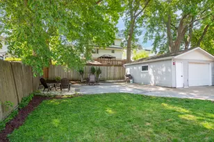 2115 Oaklawn Ave, Waukesha, WI 53188 - Photo 21