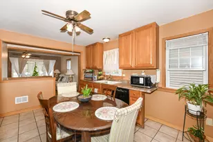 2426 5th Ave, South Milwaukee, WI 53172 - Photo 9