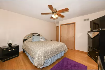 2426  5th Ave, South Milwaukee, WI 53172 - Photo 13