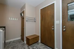5253 W Woodland Dr, Brown Deer, WI 53223 - Photo 19