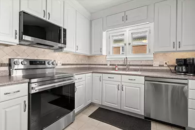 2641 N 75th St, Wauwatosa, WI 53213 - Photo 27