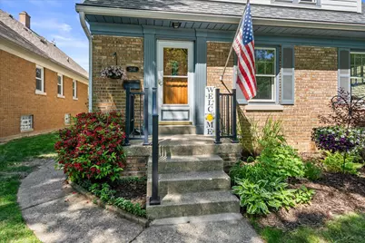2641 N 75th St, Wauwatosa, WI 53213 - Photo 3