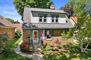 2641 N 75th St, Wauwatosa, WI 53213 - Photo 1