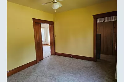 2023 S 10th St, Manitowoc, WI 54220 - Photo 13